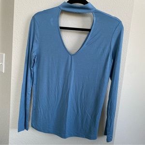 Shore brand long sleeve blue top size Small